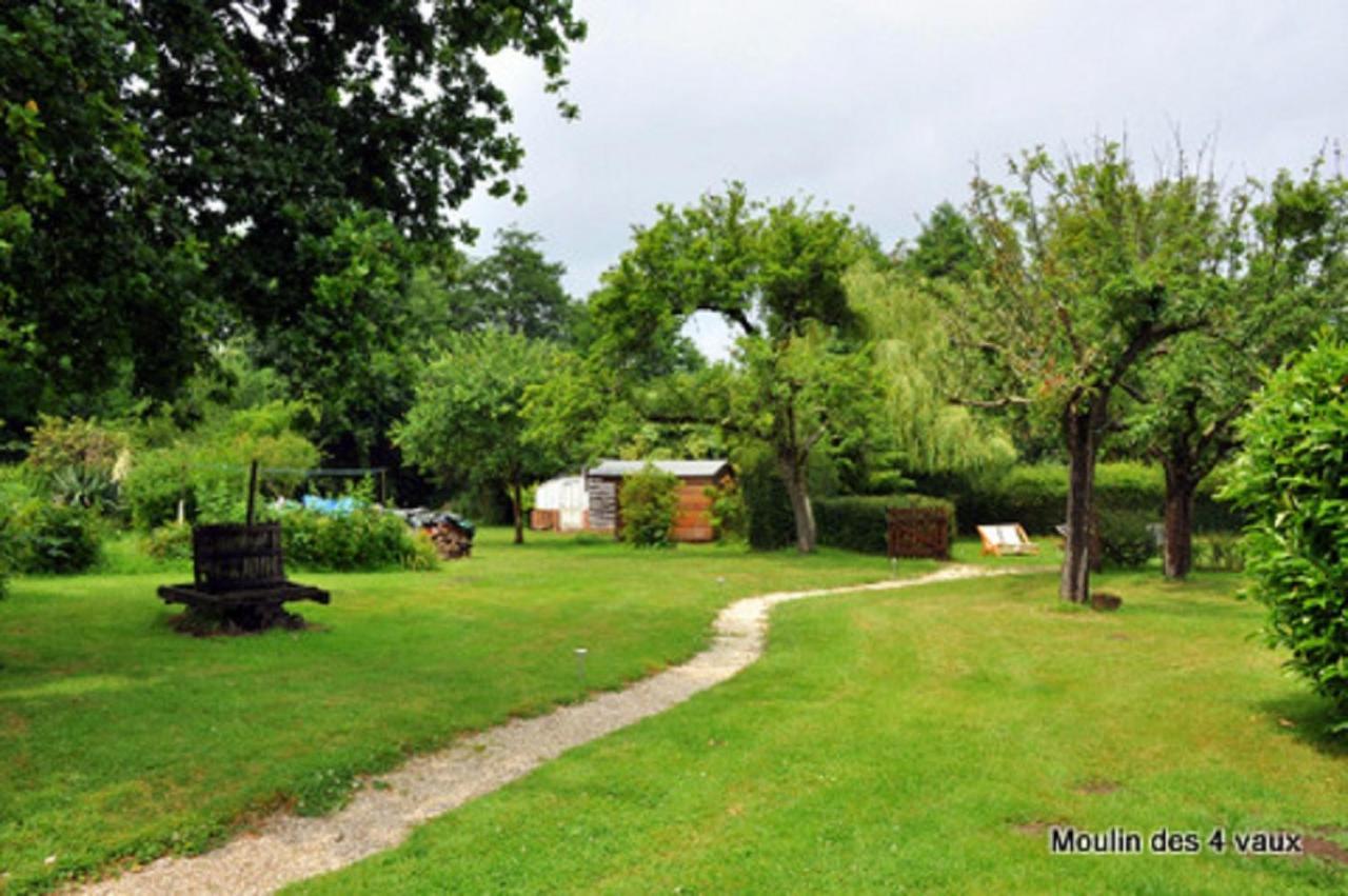 Gite Le Moulin Des 4 Vaux Saint-Etienne-la-Thillaye Luaran gambar